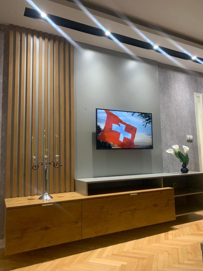 Apartman Geneva ビイェリナ エクステリア 写真