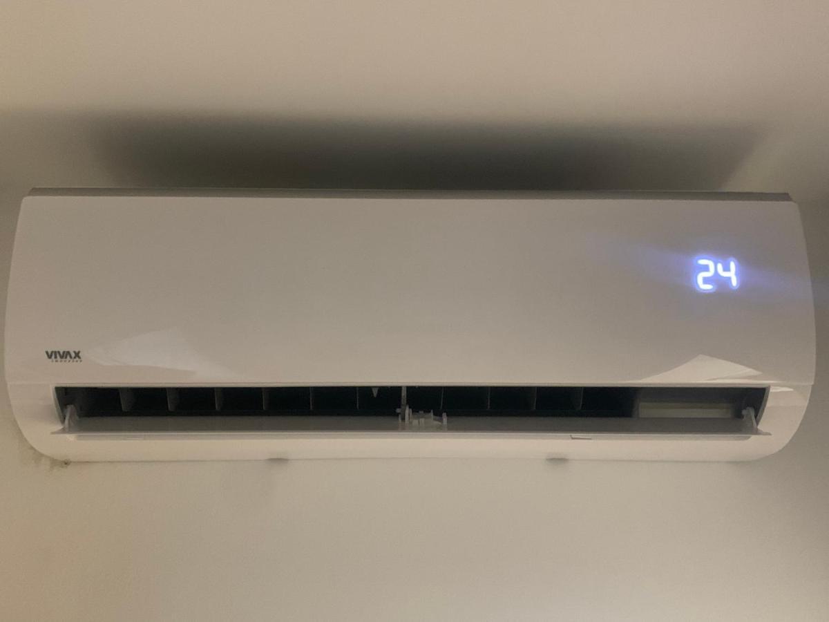 Apartman Geneva ビイェリナ エクステリア 写真